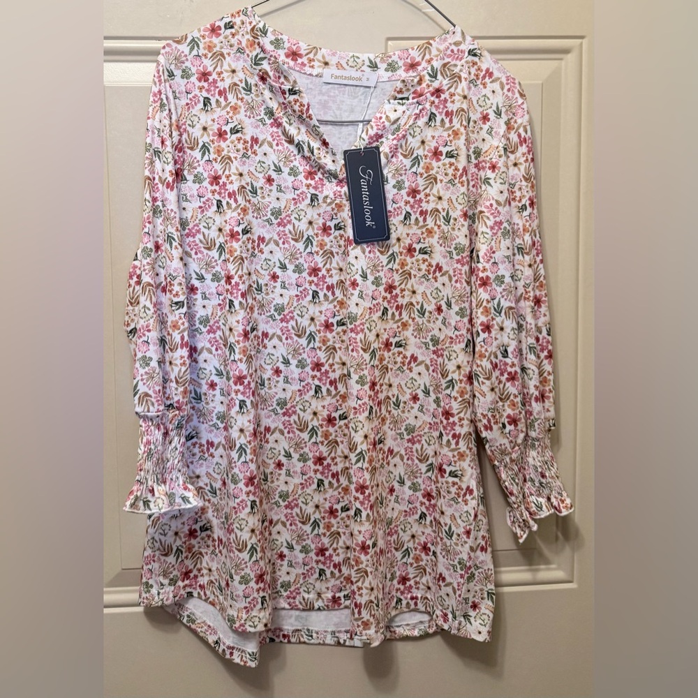 Fantaslook Flower Print Tunic Top with Smocked Sleeves Size Medium